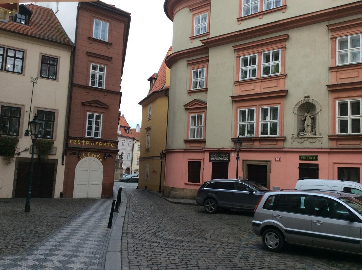 Proko 2 Lägenhet Prag Exteriör bild